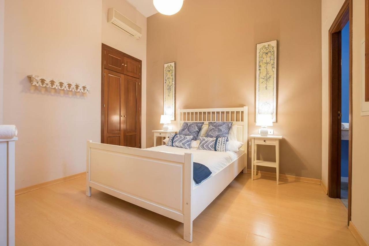 Ferienwohnung Abades Cathedral Oasis Sevilla Exterior foto