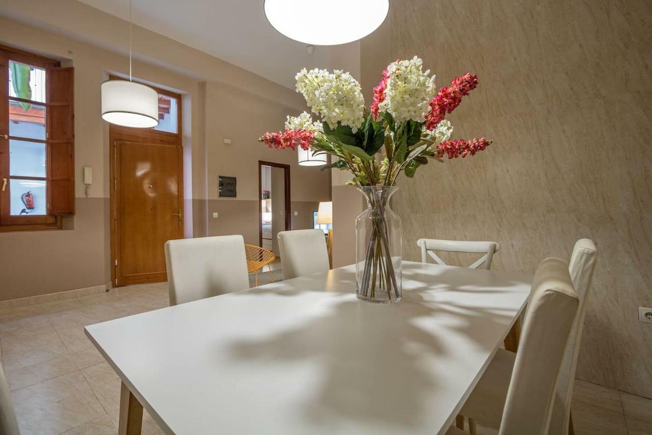 Ferienwohnung Abades Cathedral Oasis Sevilla Exterior foto