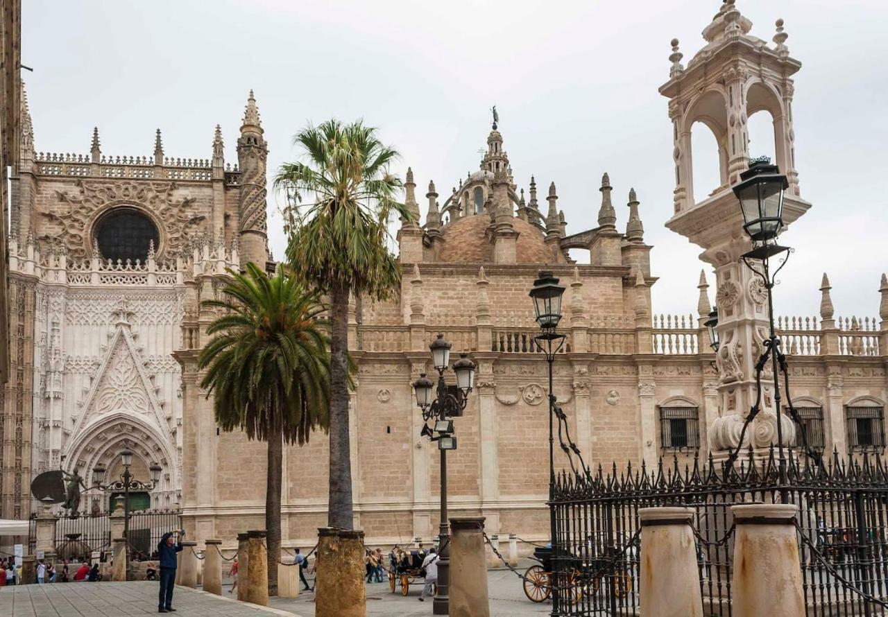 Ferienwohnung Abades Cathedral Oasis Sevilla Exterior foto