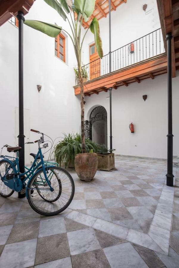 Ferienwohnung Abades Cathedral Oasis Sevilla Exterior foto