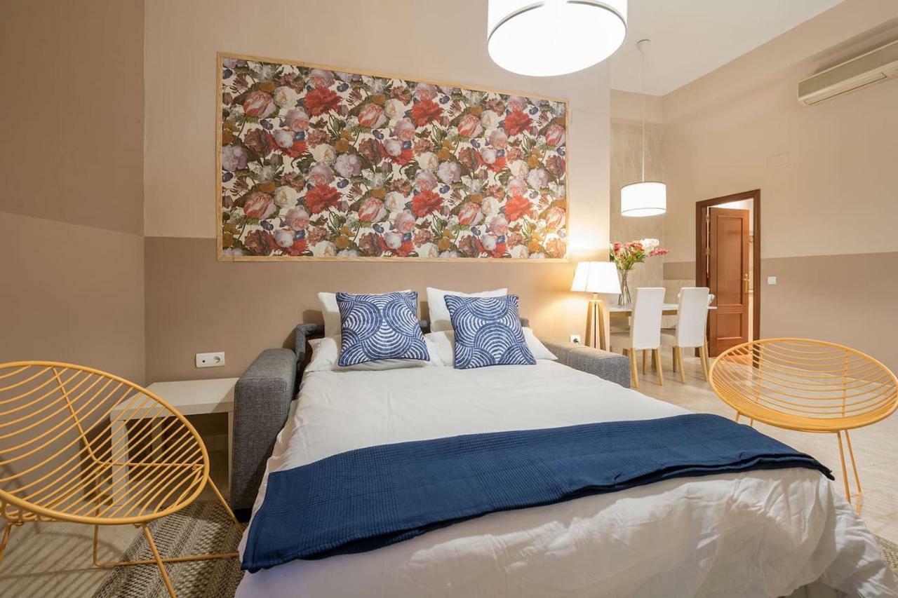 Ferienwohnung Abades Cathedral Oasis Sevilla Exterior foto